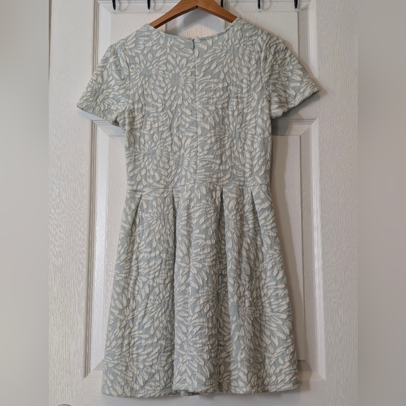 Women's Jun & Ivy Embroidered Dress Large - Picture 4 of 7